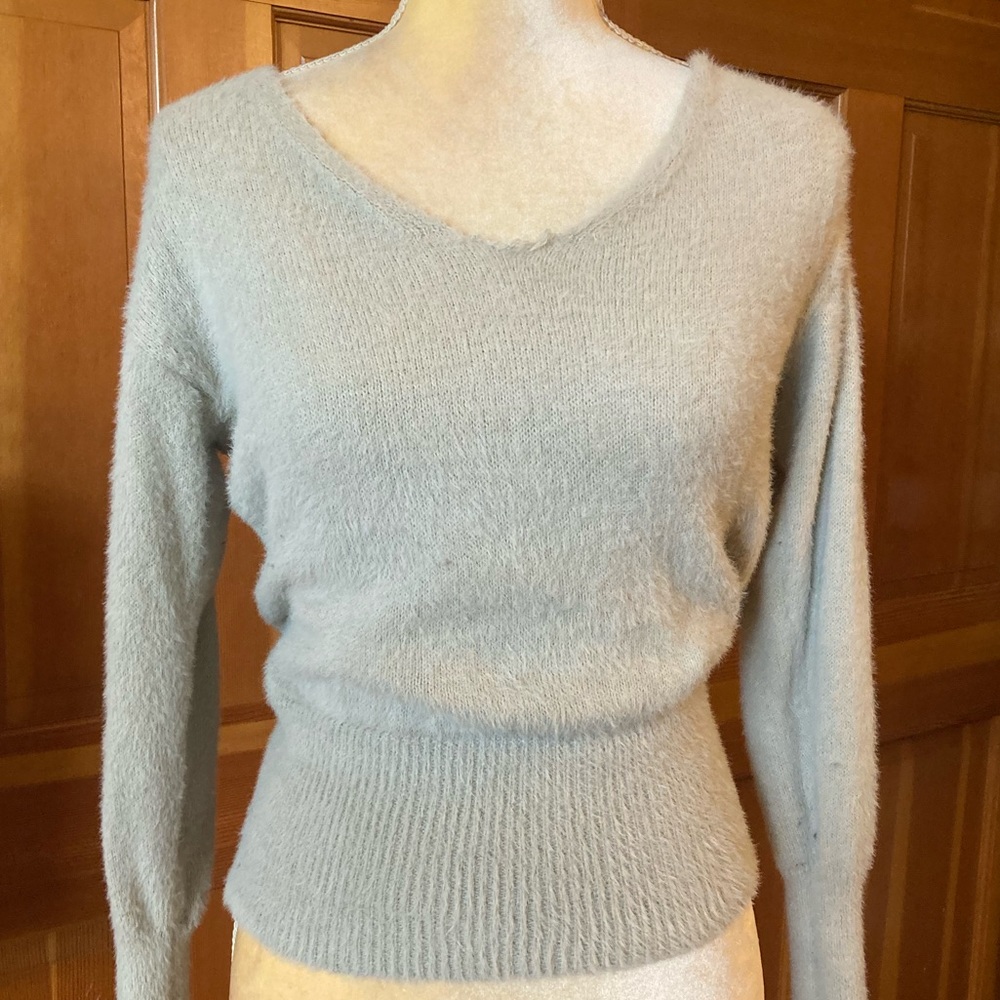 Lace V-Neck Casual Sweater - Picture 8 of 16